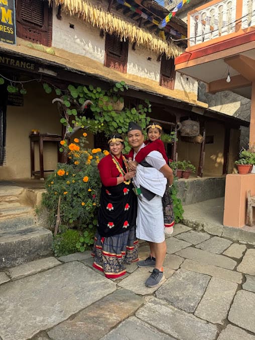 Ghandruk cultural dress