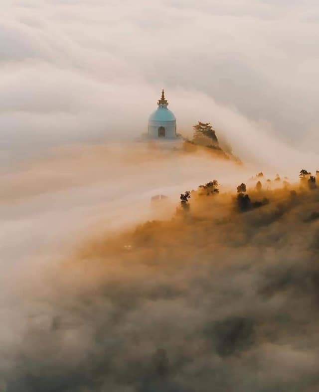 Annapurna family hike