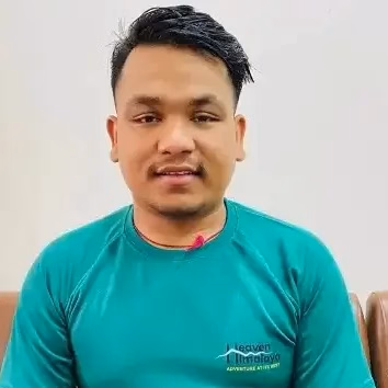 Dipak Sunar