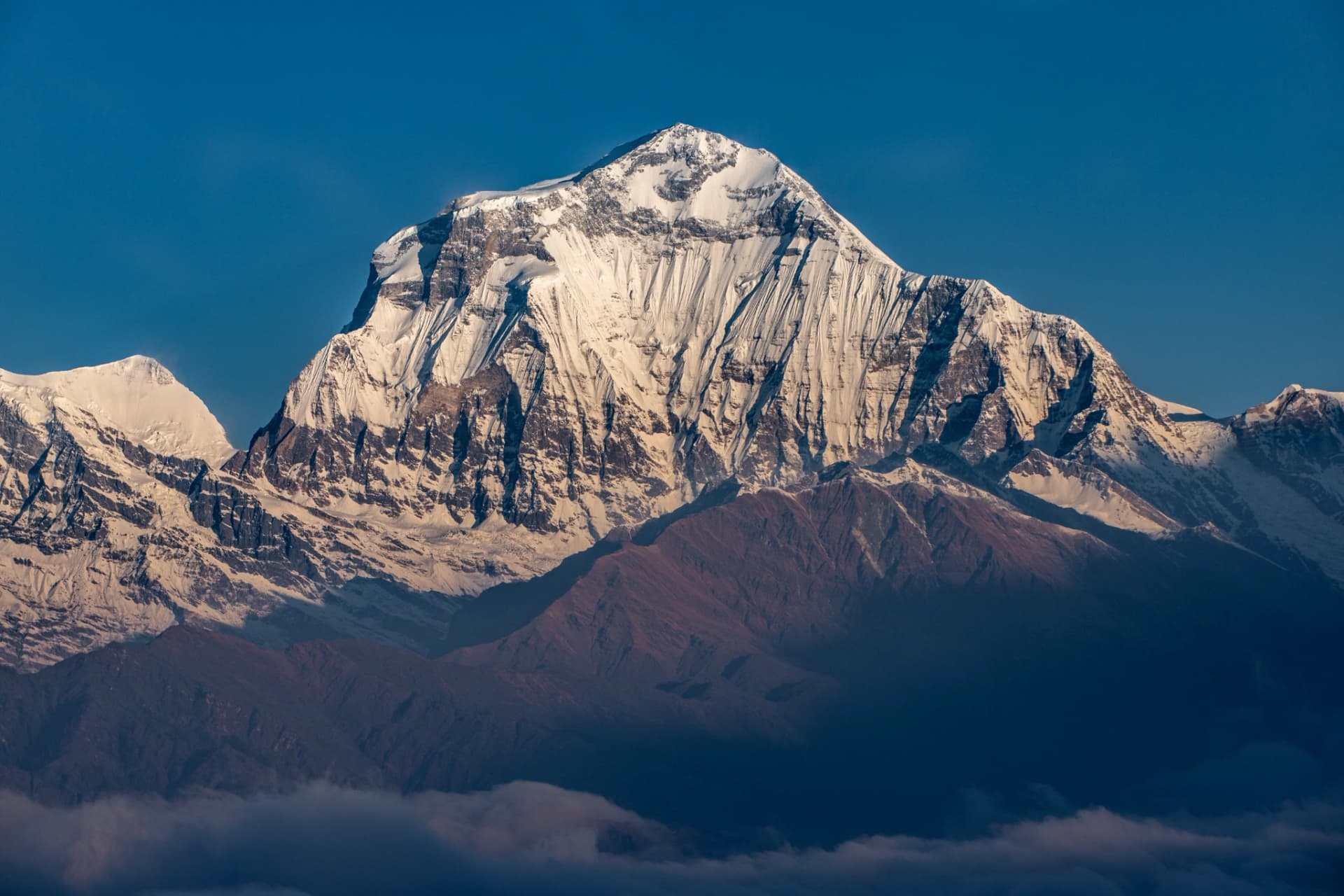 Short Annapurna Luxury Trek