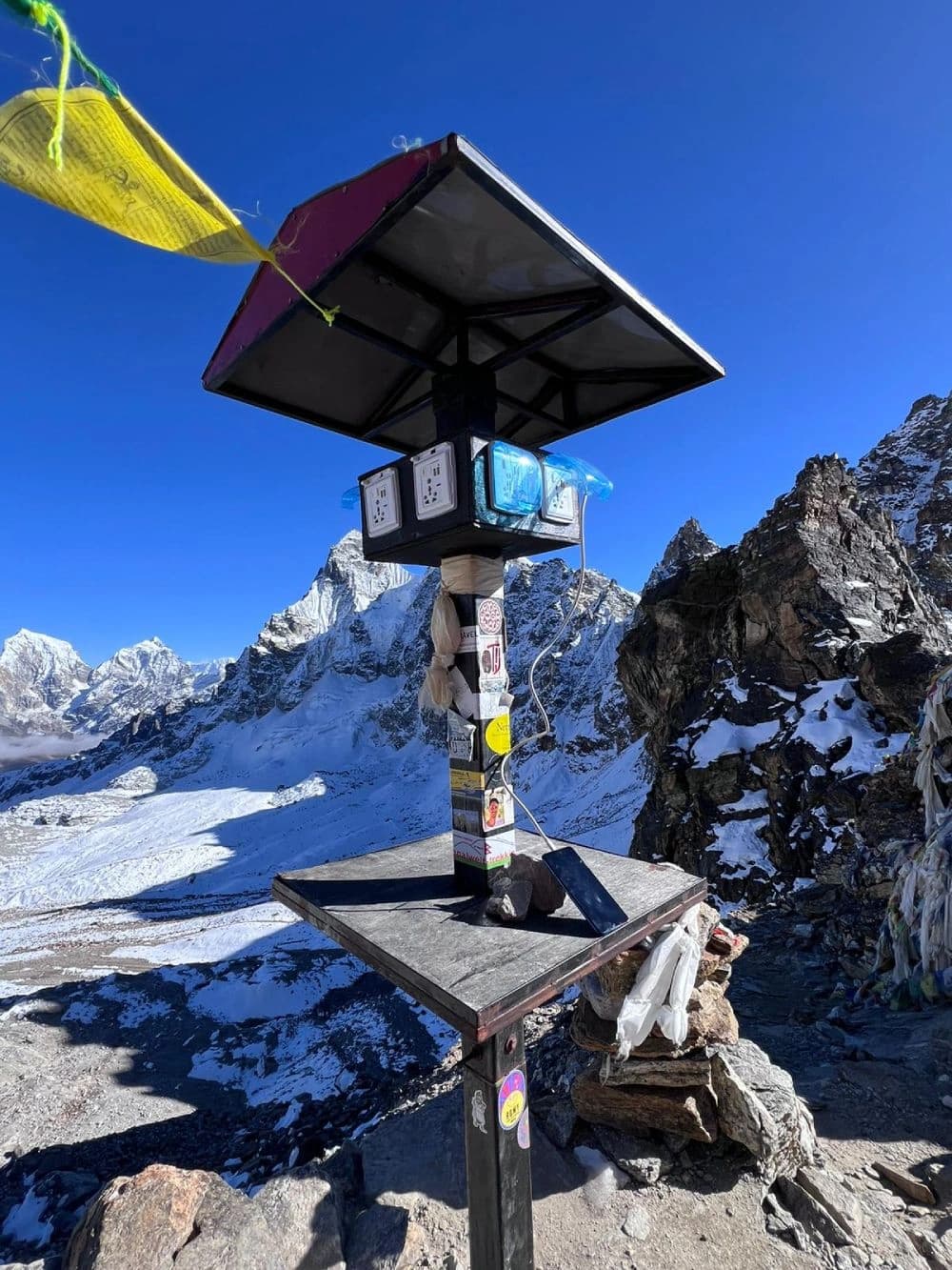 Solar Charging station at Renjo La