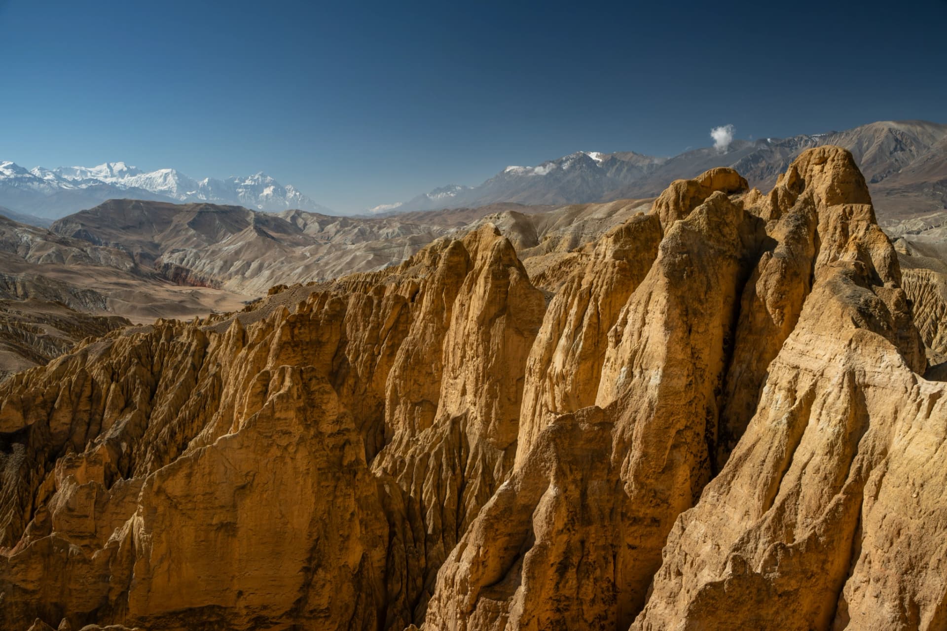 View seen while on the way to Dhakmar at Upper Mustang