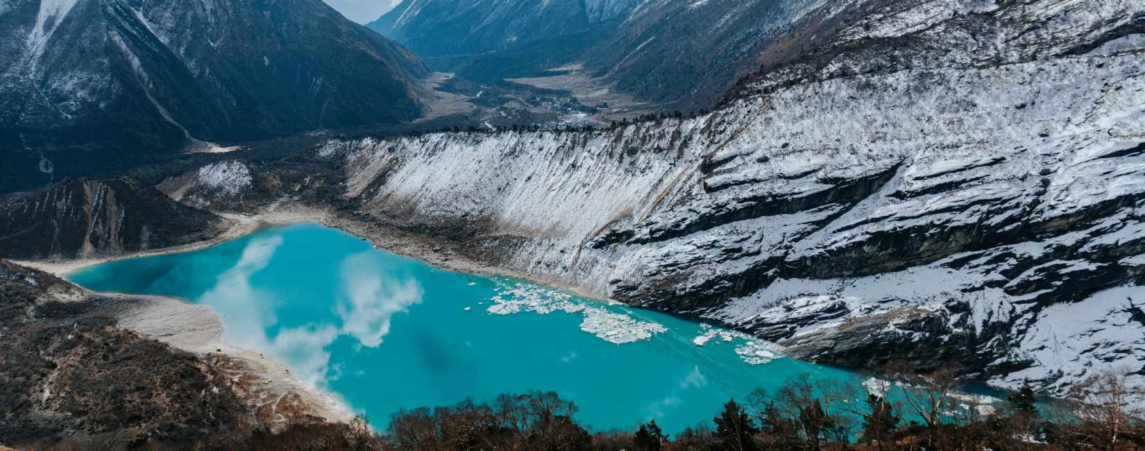 Manaslu Circuit Trek Viewpoints: Top 10 Best Views (2026 Guide)