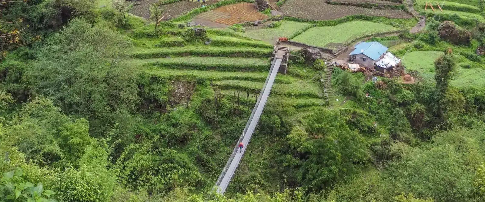 How many tourists did Nepal’s Annapurna Circuit receive in 2022?