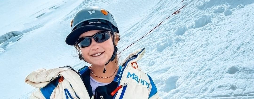 Lucy Westlake returning after her succesfull Mt Everest Summit