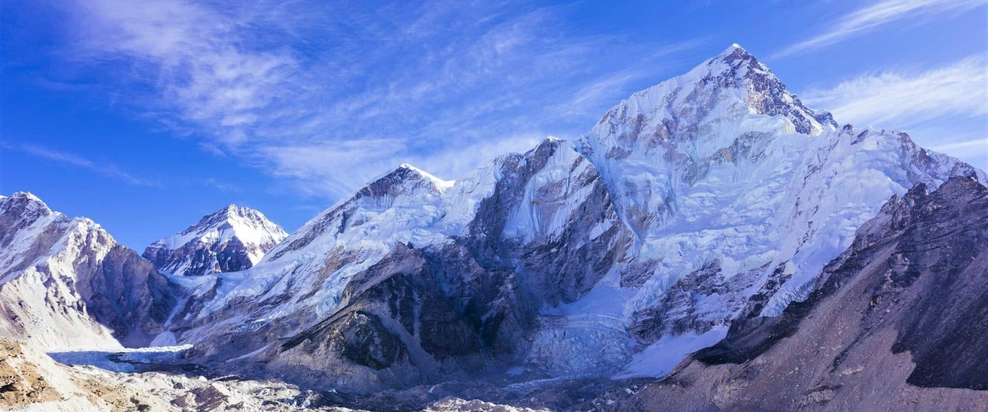 Everest chola pass trek with Gokyo Lakes and EBC