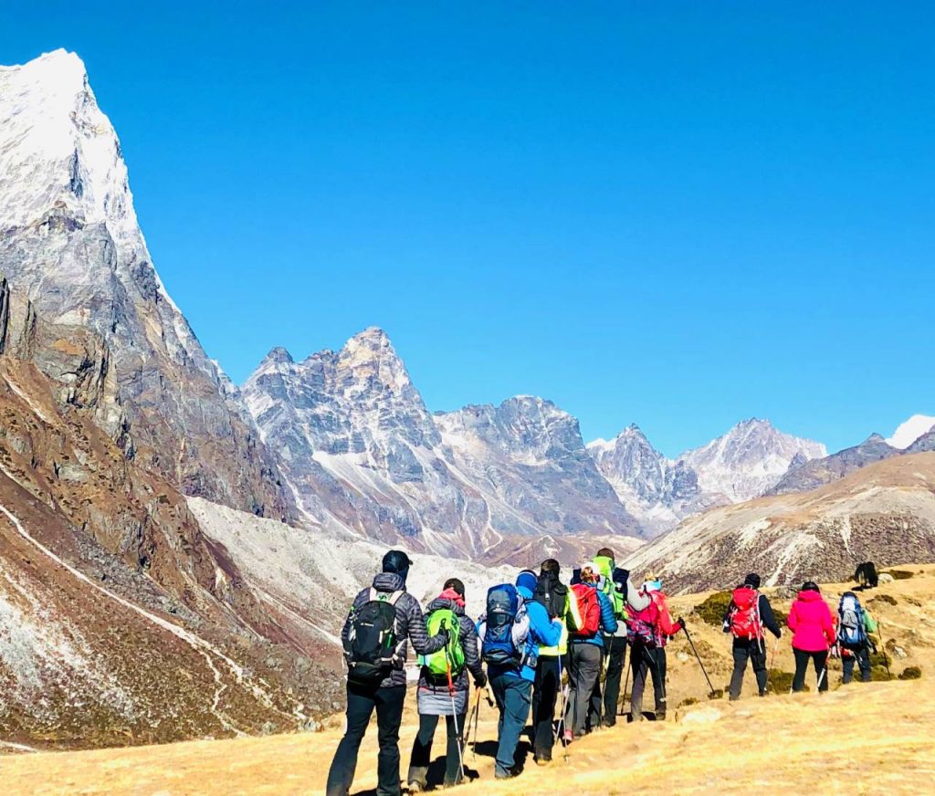 Trekking in the Himalayas | 20 Best Treks [Ultimate Guide]