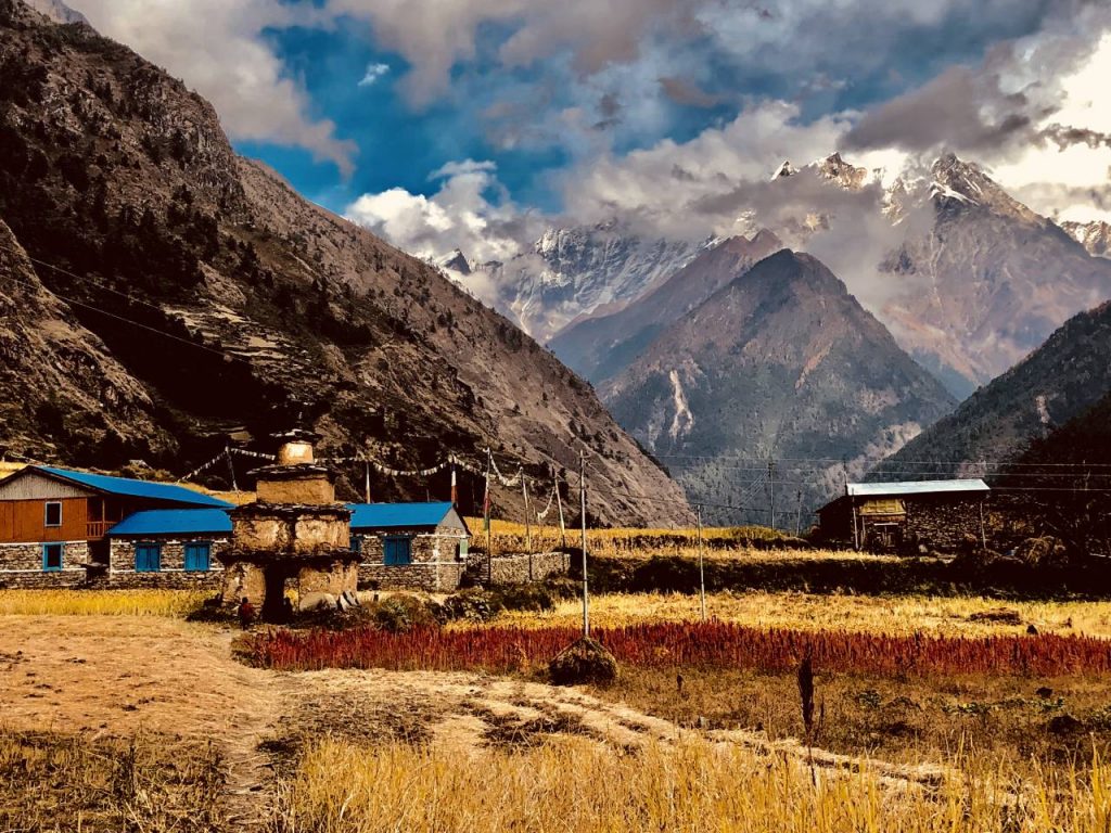 tsum valley, remote trekking in the himalayas