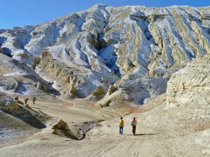two trekkers trekking in Upper Mustang